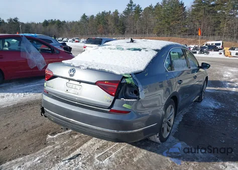 2018 Volkswagen Passat 2.0T Se из США, поврежденный, VIN 1VWBA7A37JC042993